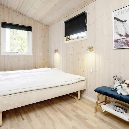 度假居 4 Star In Idestrup-by Traum Bøtø By