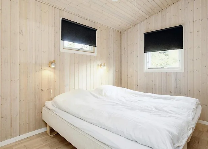 4 Star In Idestrup-by Traum Nyaraló