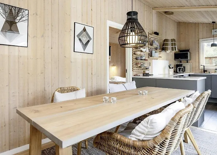 4 Star In Idestrup-by Traum Nyaraló *