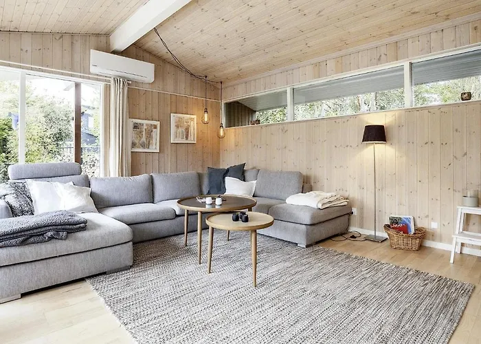 4 Star In Idestrup-by Traum Nyaraló